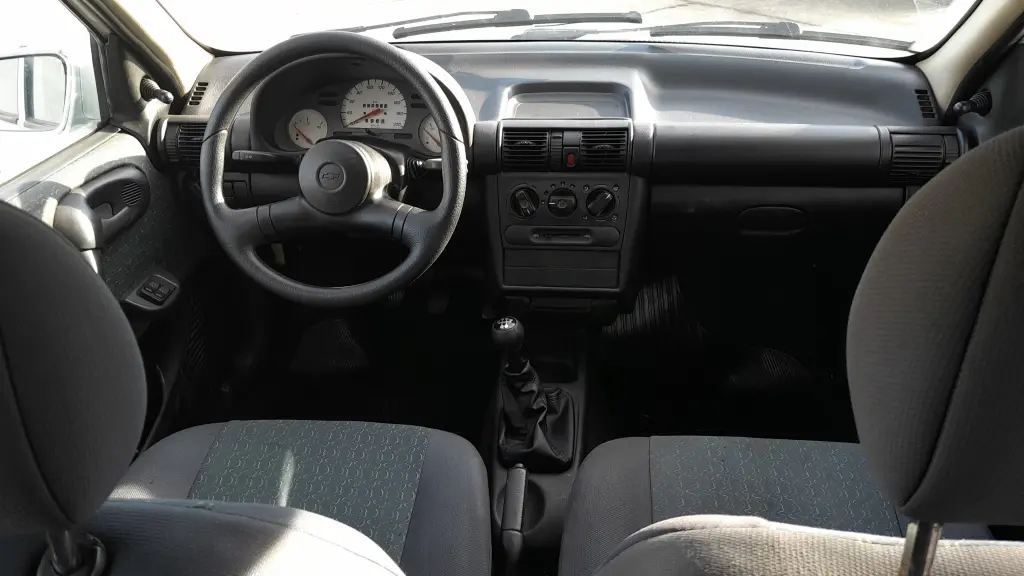 CHEVROLET Corsa Hatch - Foto