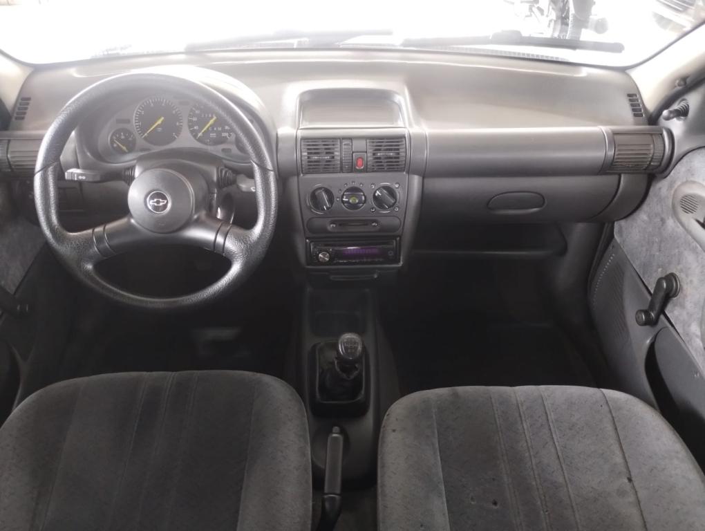 CHEVROLET Corsa Sedan - Foto