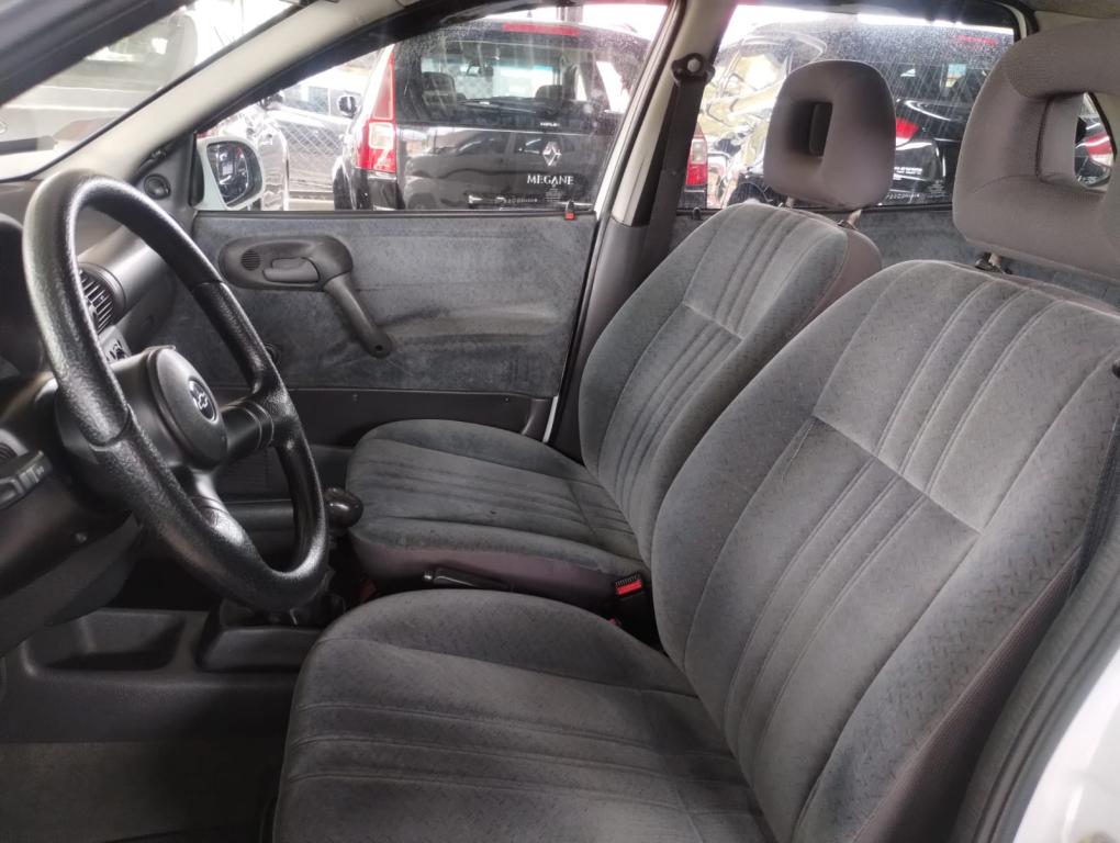 CHEVROLET Corsa Sedan - Foto