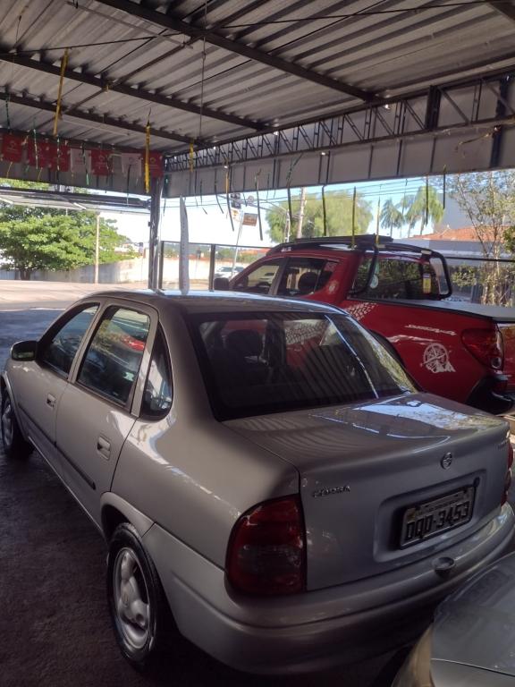 CHEVROLET Corsa Sedan - Foto