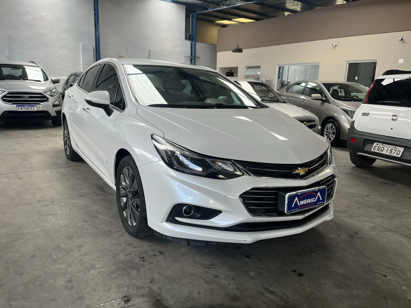 CHEVROLET Cruze Sedan - Foto