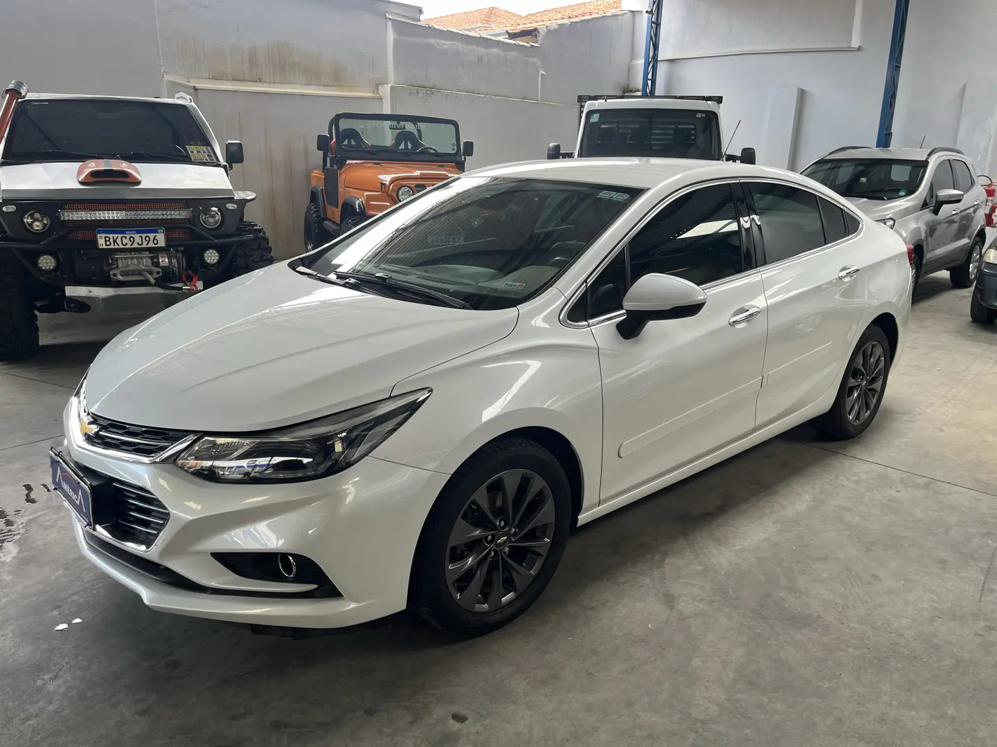 CHEVROLET Cruze Sedan - Foto