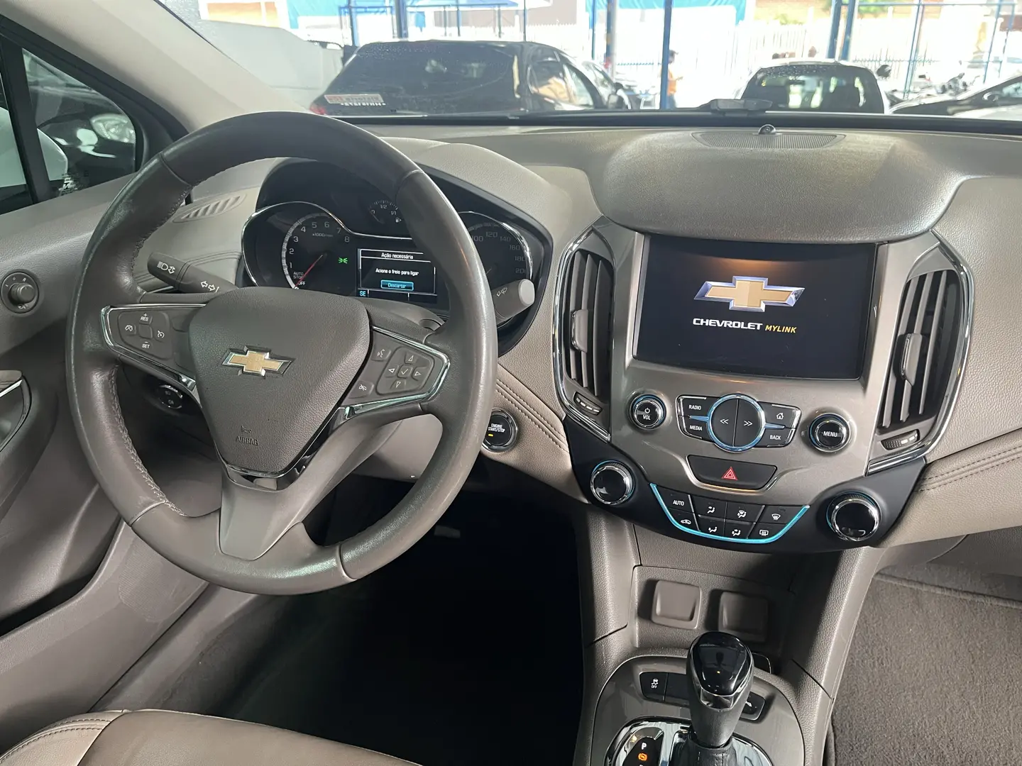 CHEVROLET Cruze Sedan - Foto