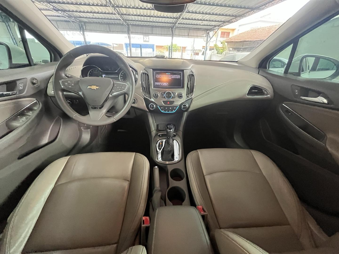 CHEVROLET Cruze Sedan - Miniatura