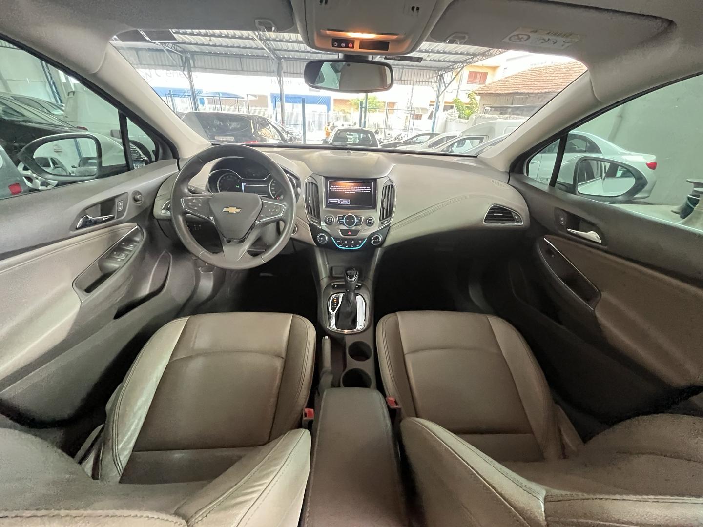 CHEVROLET Cruze Sedan - Miniatura