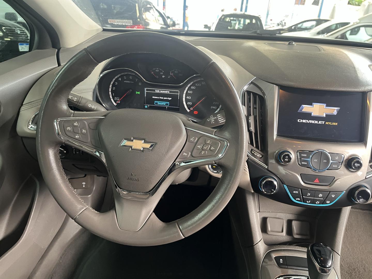 CHEVROLET Cruze Sedan - Foto