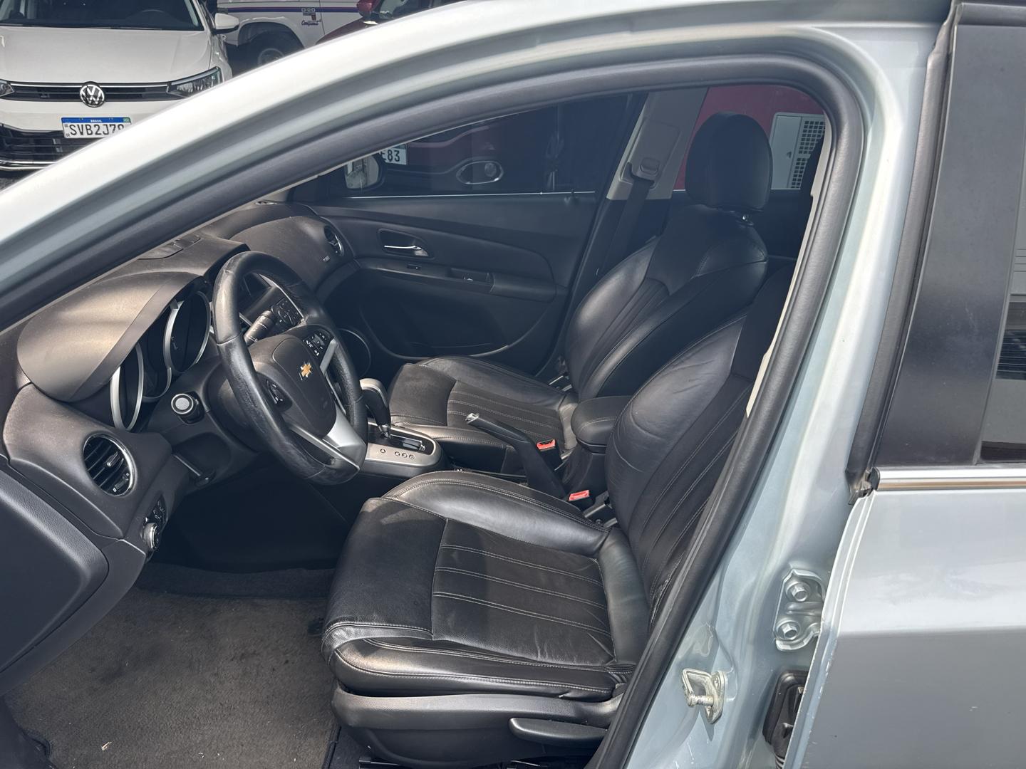 CHEVROLET Cruze Sedan - Foto