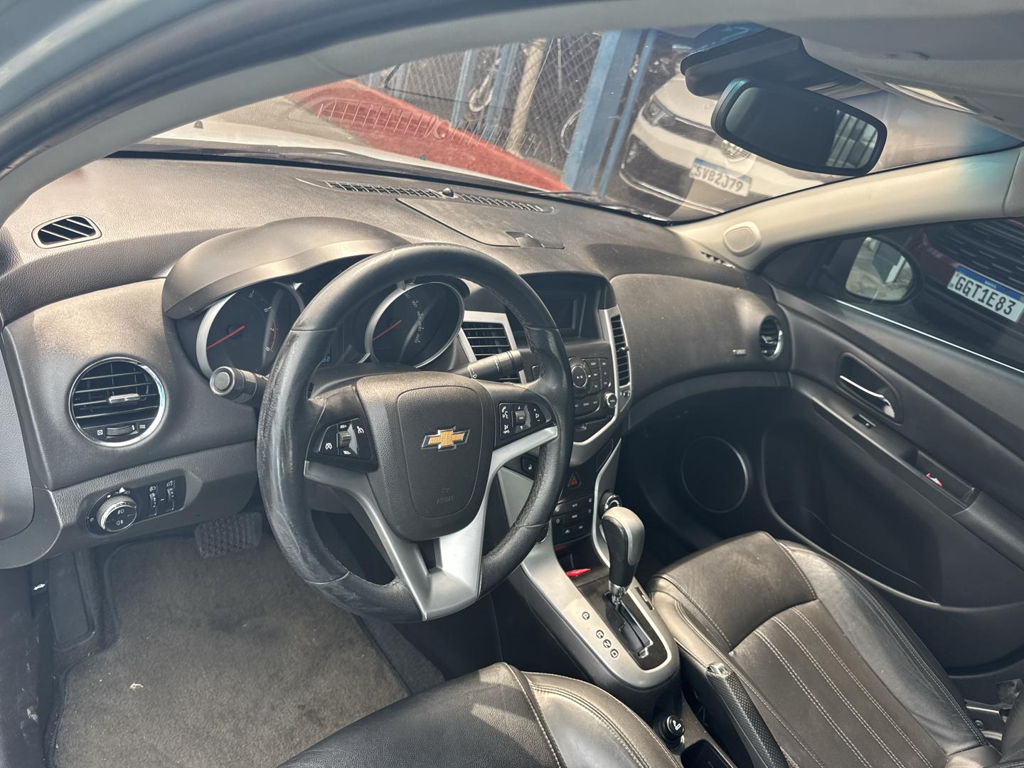 CHEVROLET Cruze Sedan - Foto