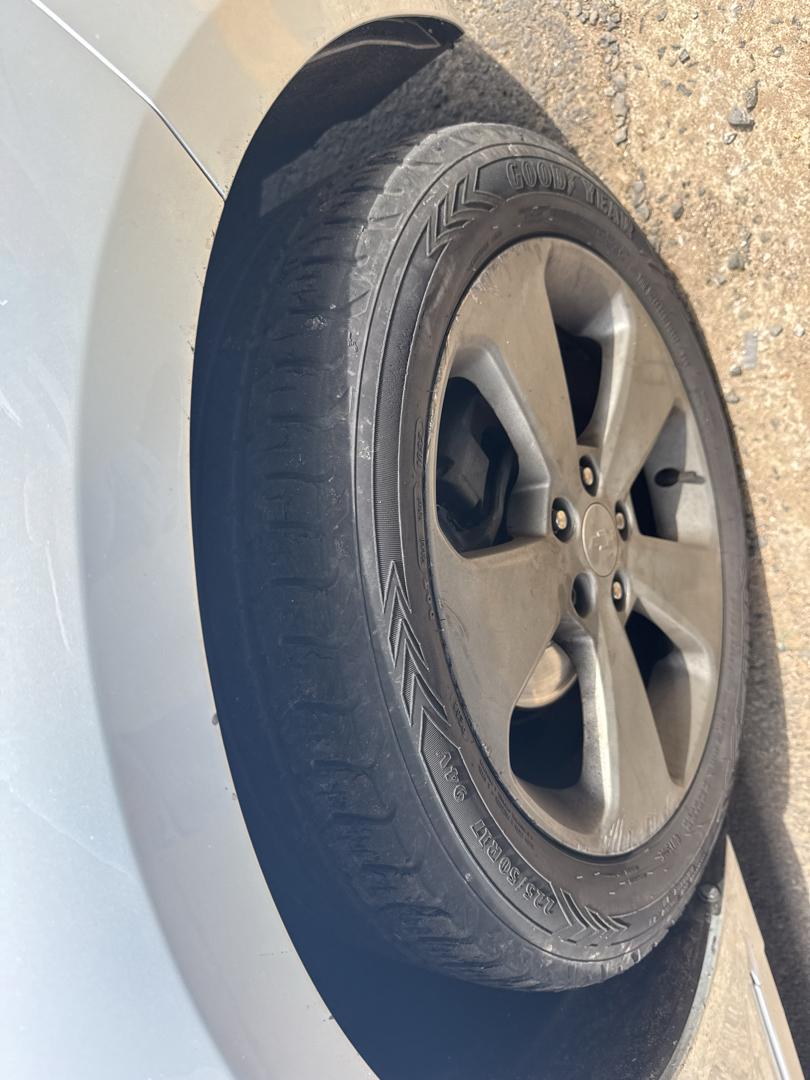 CHEVROLET Cruze Sedan - Foto