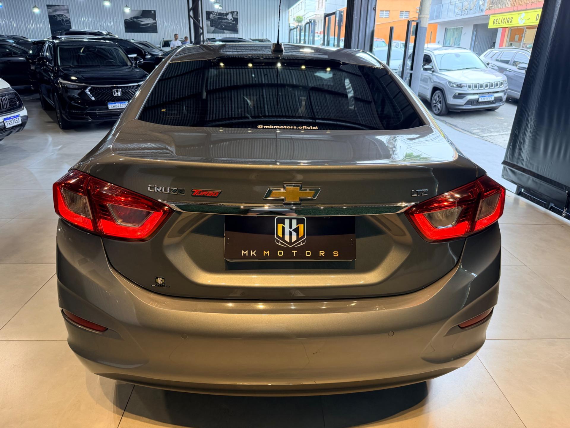 CHEVROLET Cruze Sedan - Foto