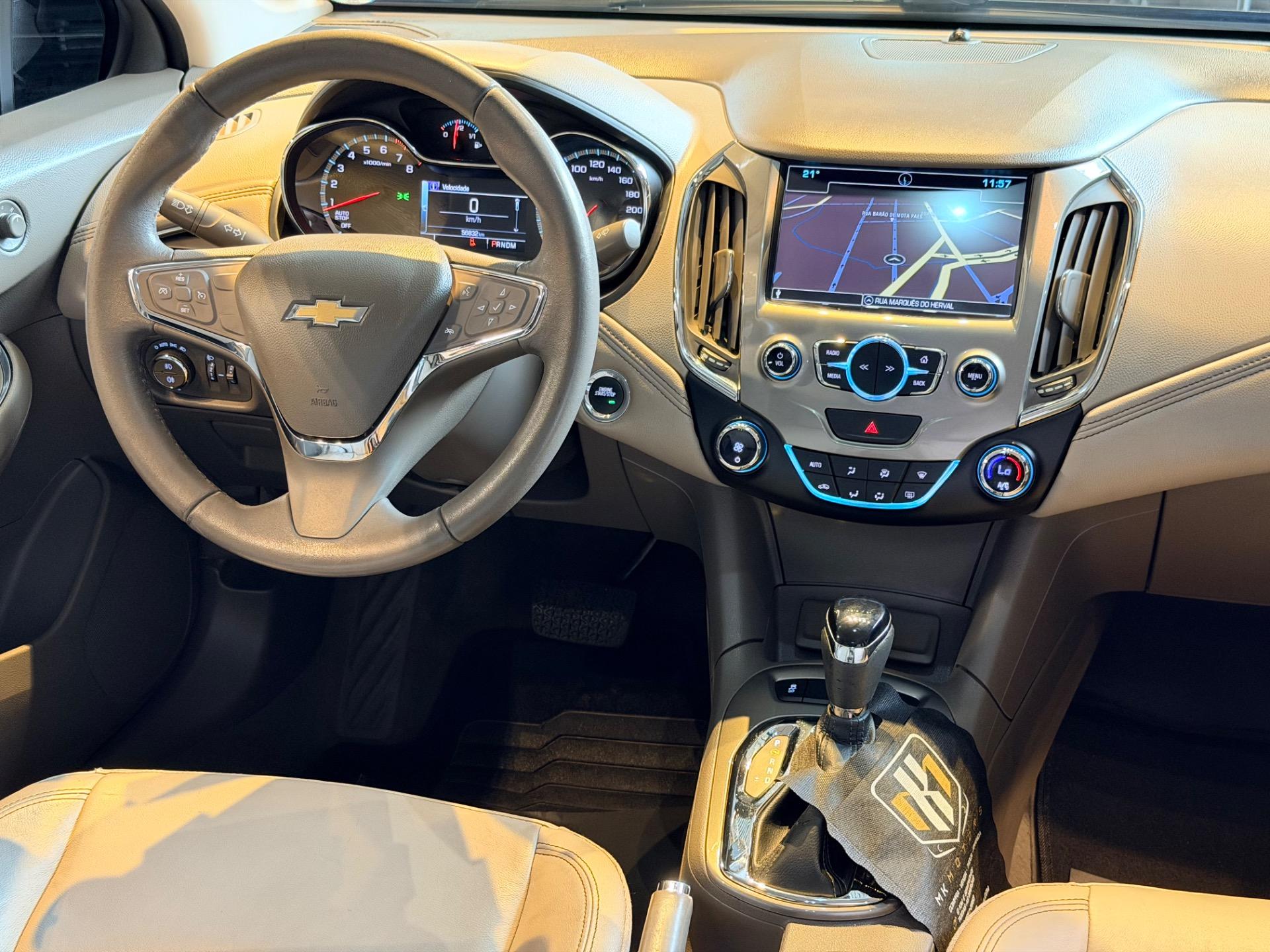 CHEVROLET Cruze Sedan - Foto