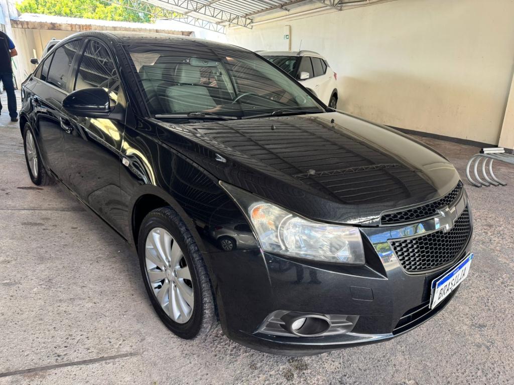 CHEVROLET Cruze Sedan - Foto