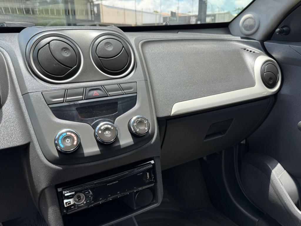 CHEVROLET Montana - Foto