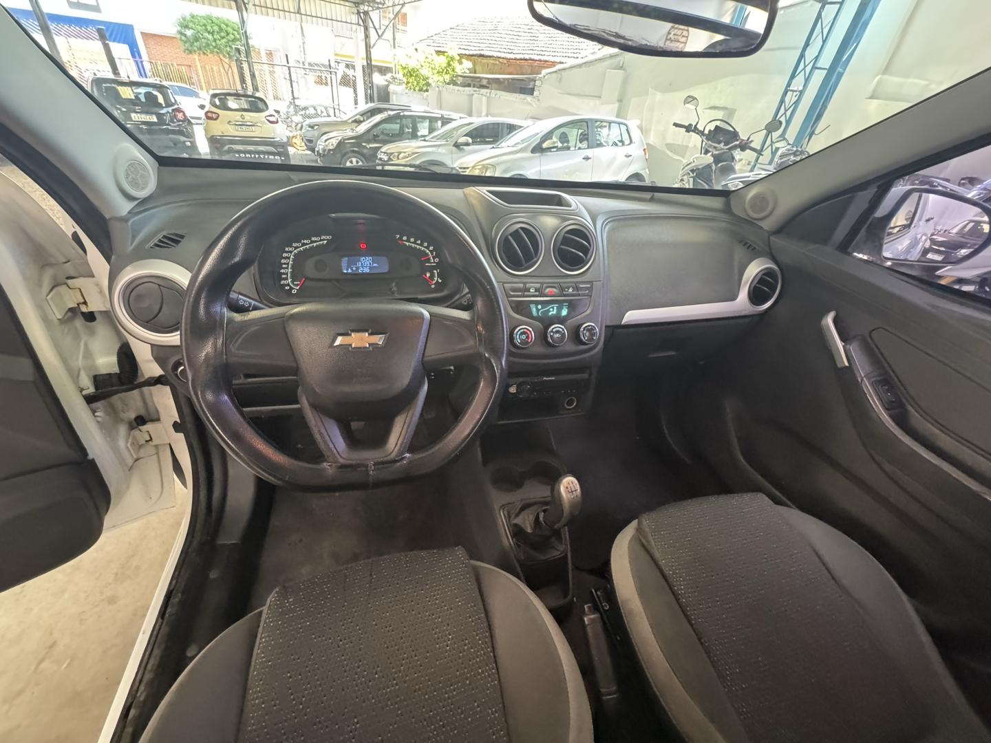 CHEVROLET Montana - Foto