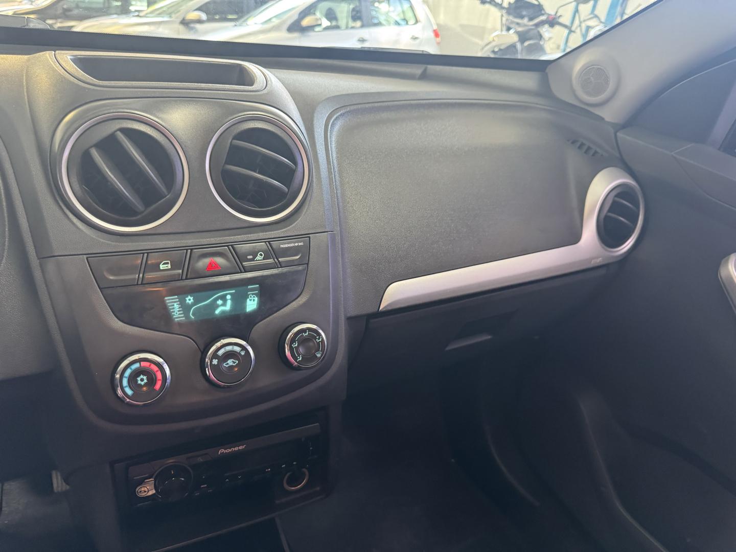 CHEVROLET Montana - Foto