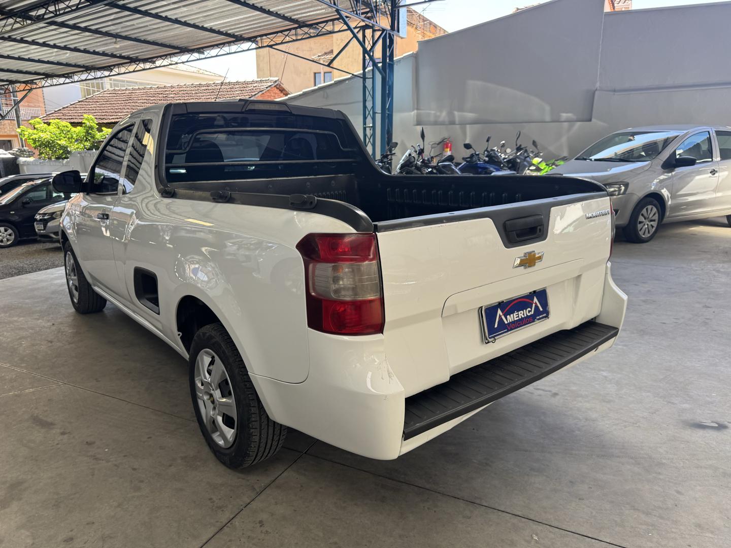 CHEVROLET Montana - Foto