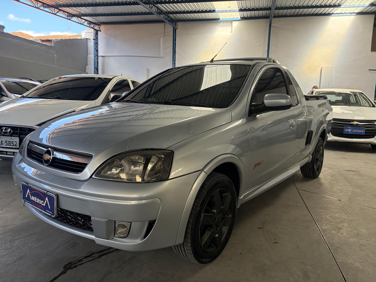 CHEVROLET Montana
