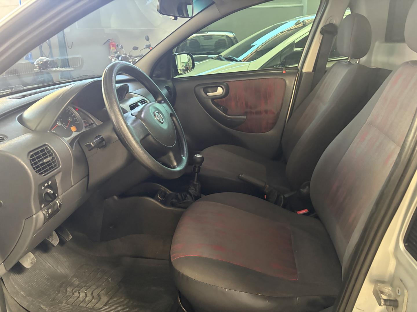 CHEVROLET Montana - Foto