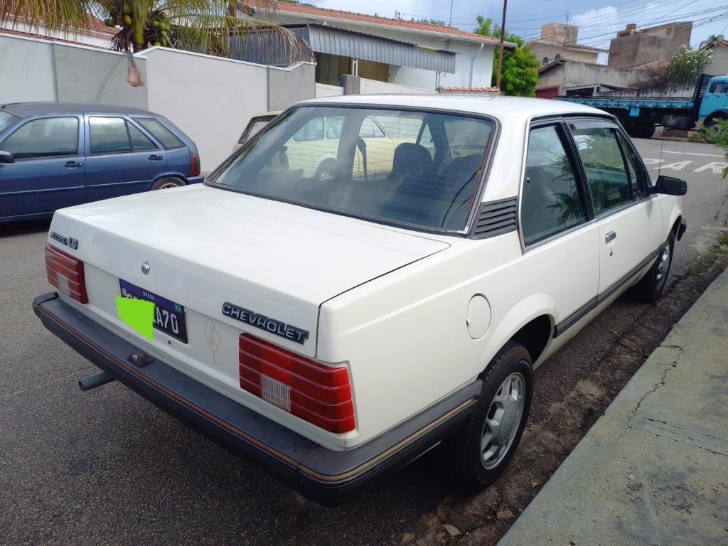 CHEVROLET Monza Sedan - Foto