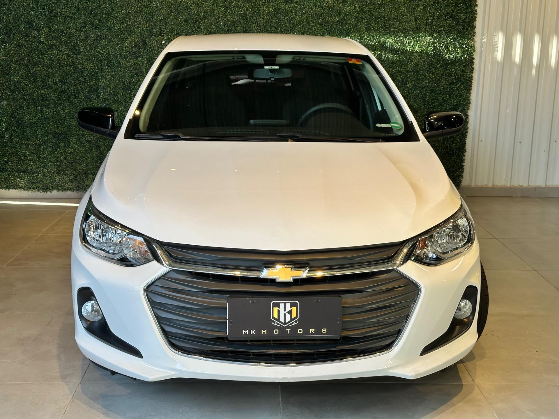 CHEVROLET Onix Hatch - Foto
