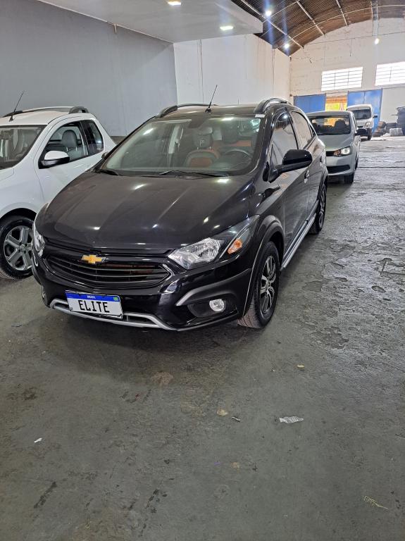 CHEVROLET Onix Hatch