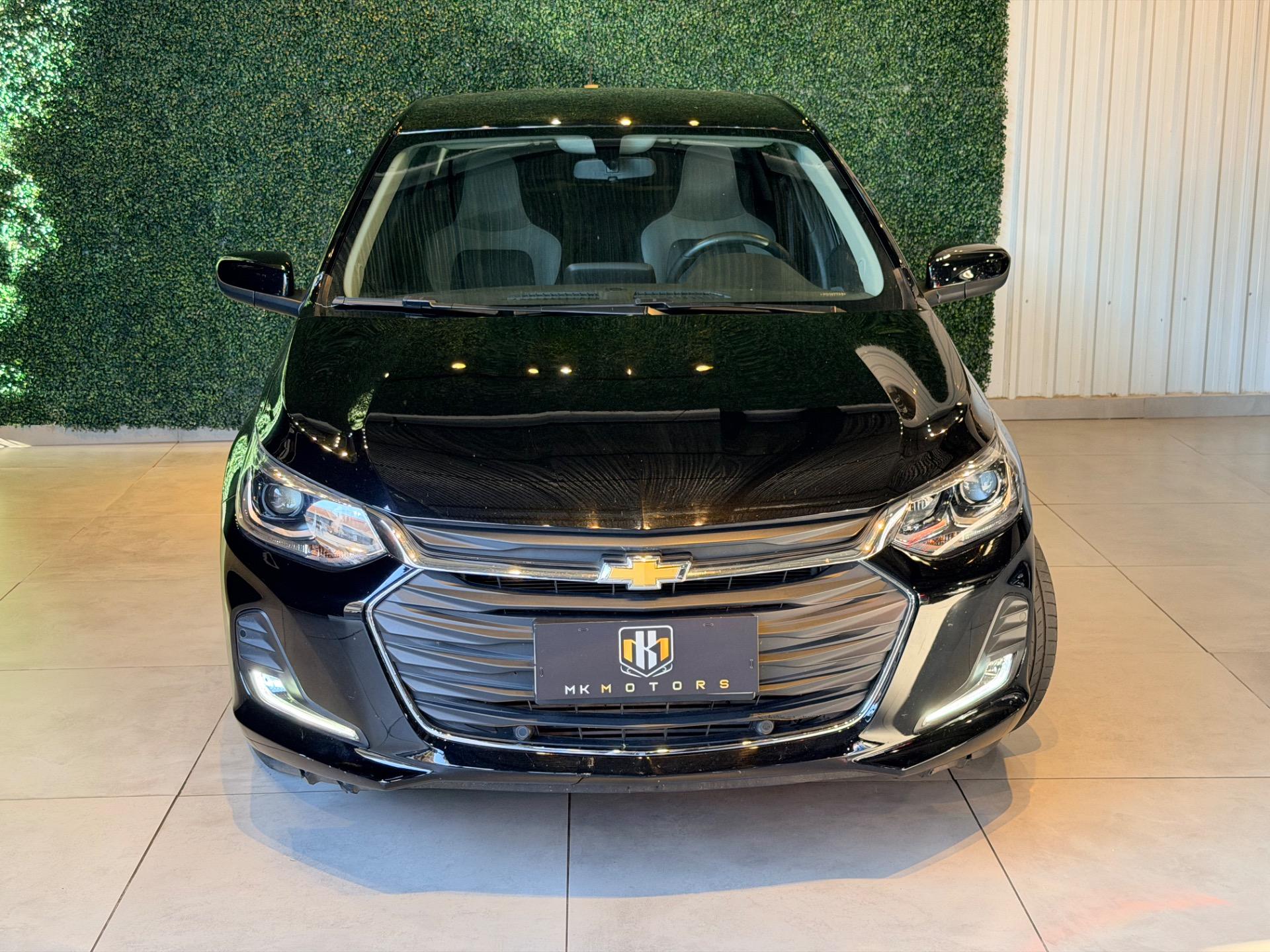 CHEVROLET Onix Hatch - Foto