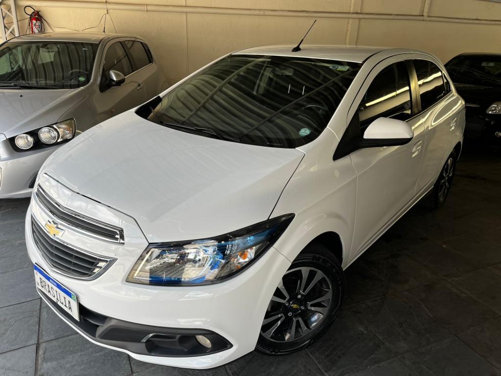 CHEVROLET Onix Hatch