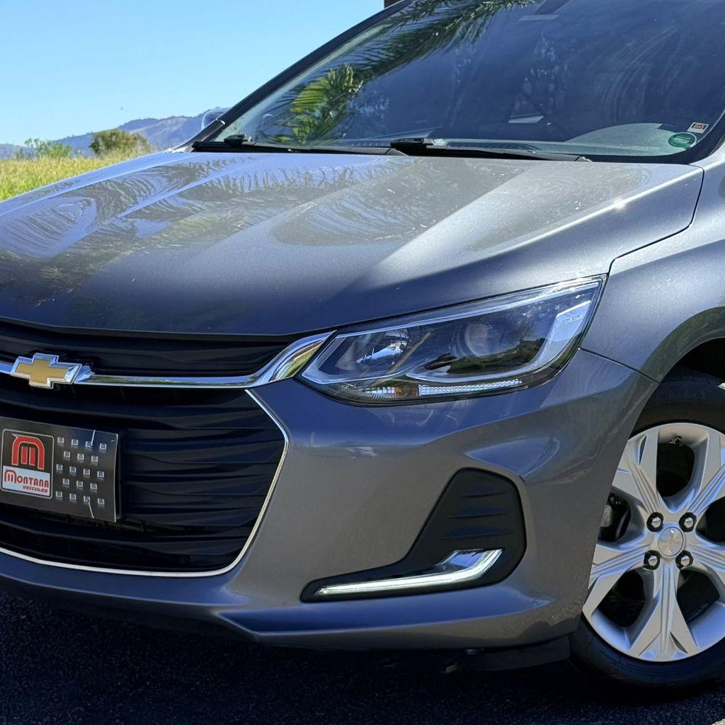 CHEVROLET Onix Hatch - Foto