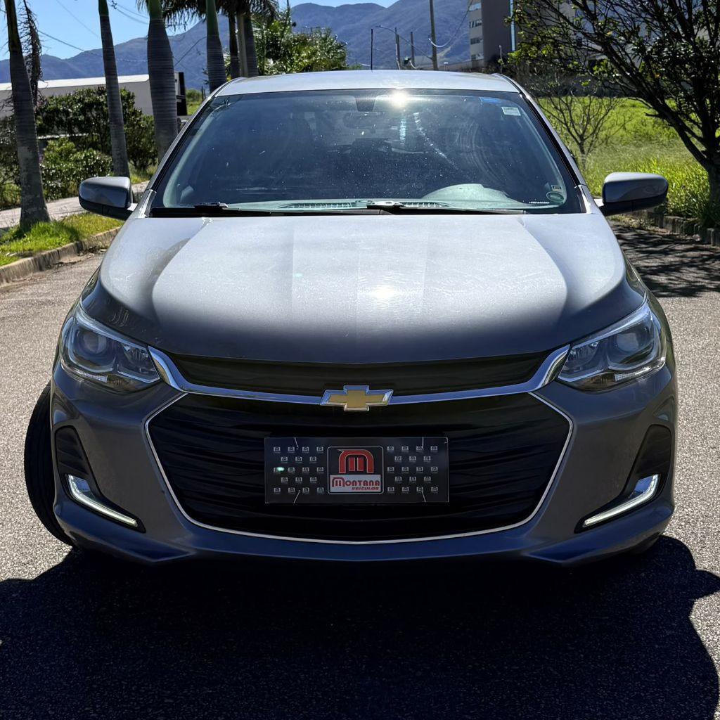 CHEVROLET Onix Hatch - Foto
