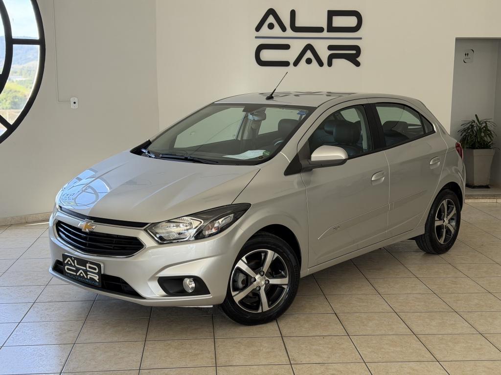 CHEVROLET Onix Hatch