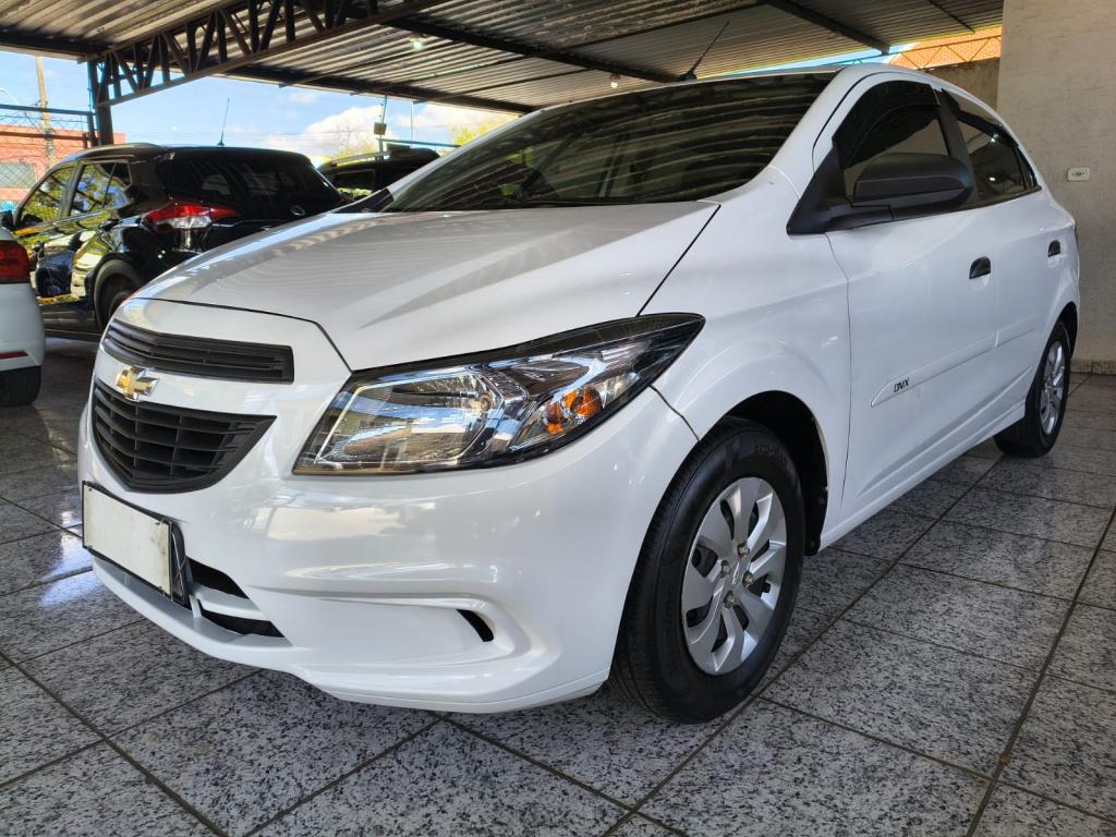 CHEVROLET Onix Hatch