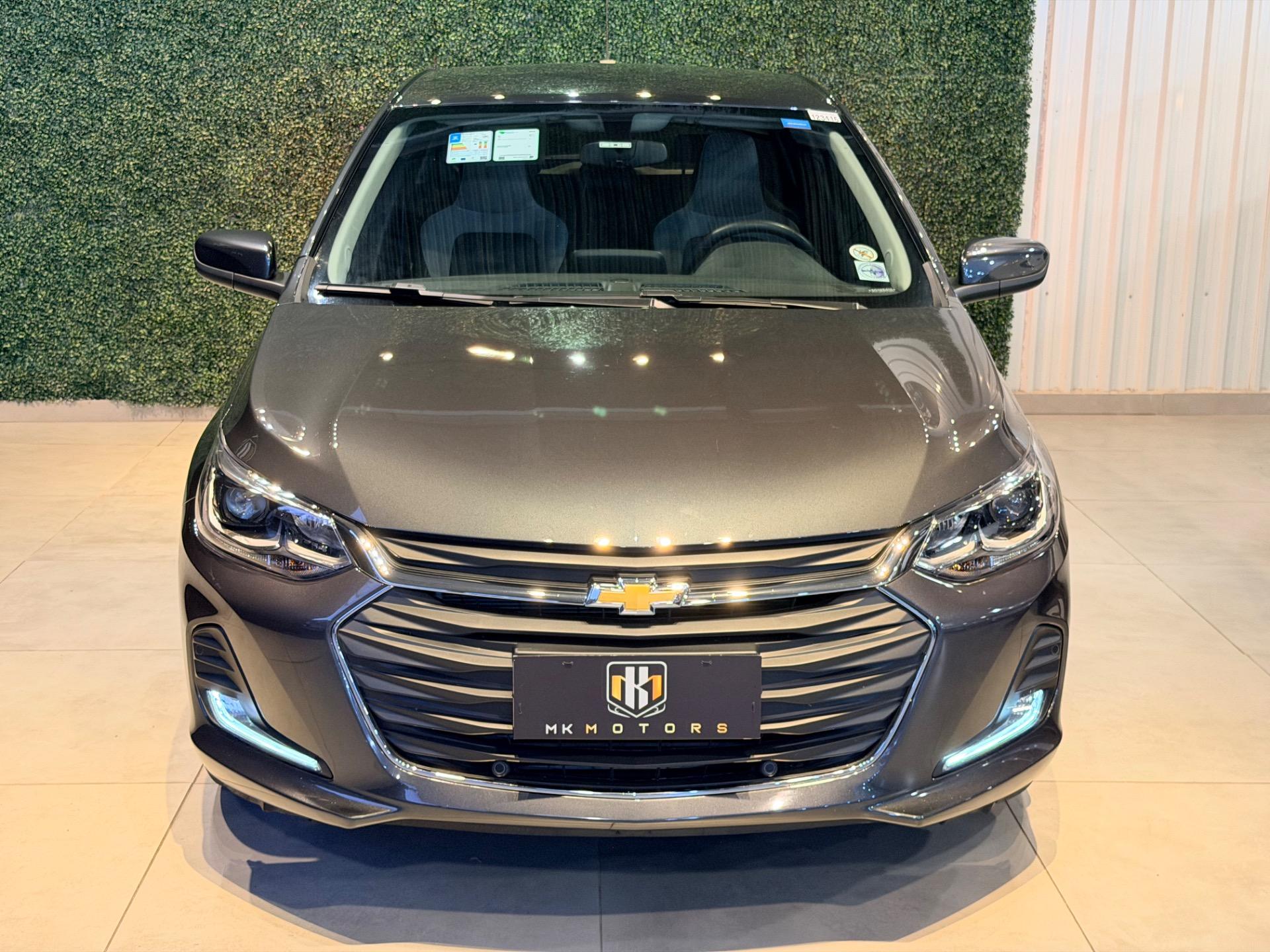 CHEVROLET Onix Hatch - Foto