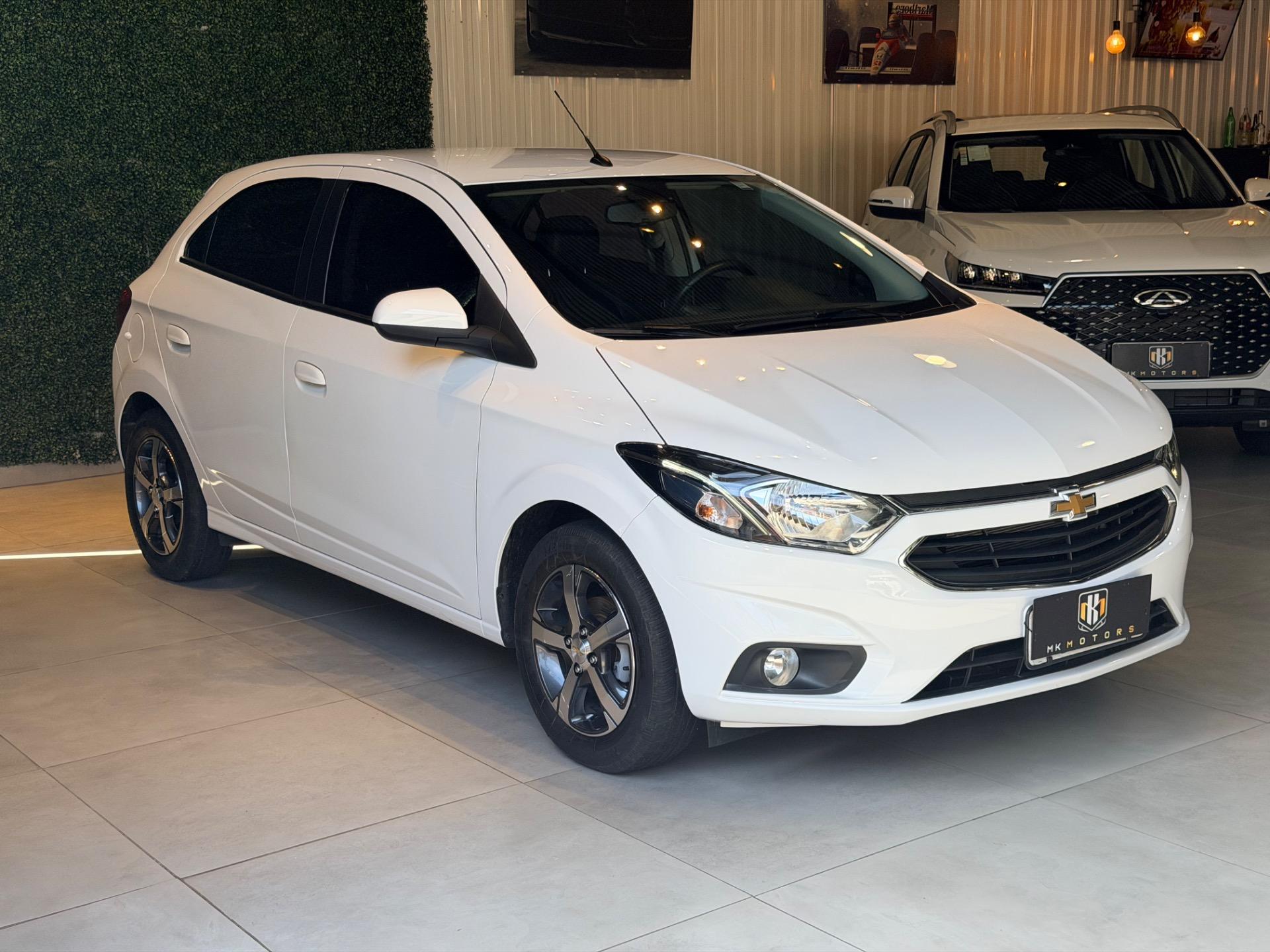 CHEVROLET Onix Hatch