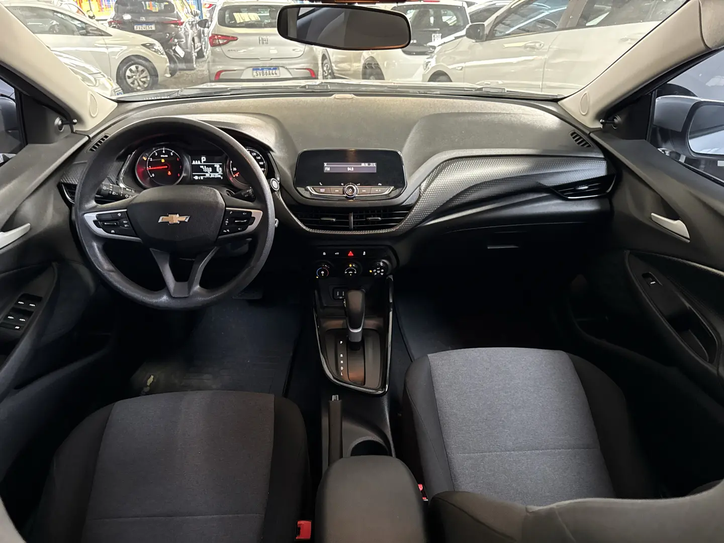 CHEVROLET Onix Sedan - Foto