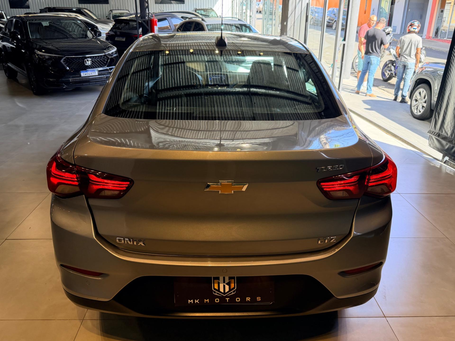 CHEVROLET Onix Sedan - Foto