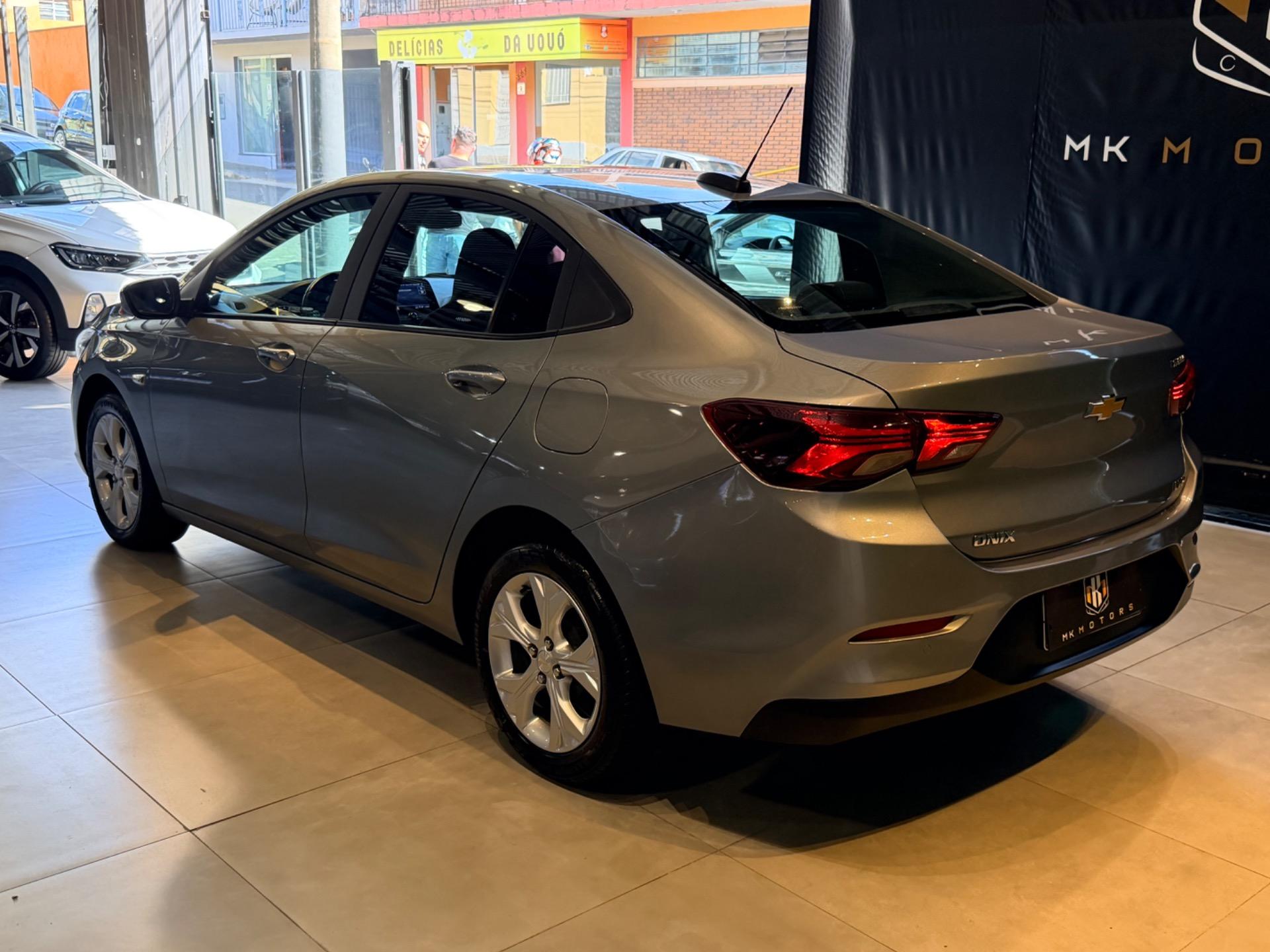 CHEVROLET Onix Sedan - Foto