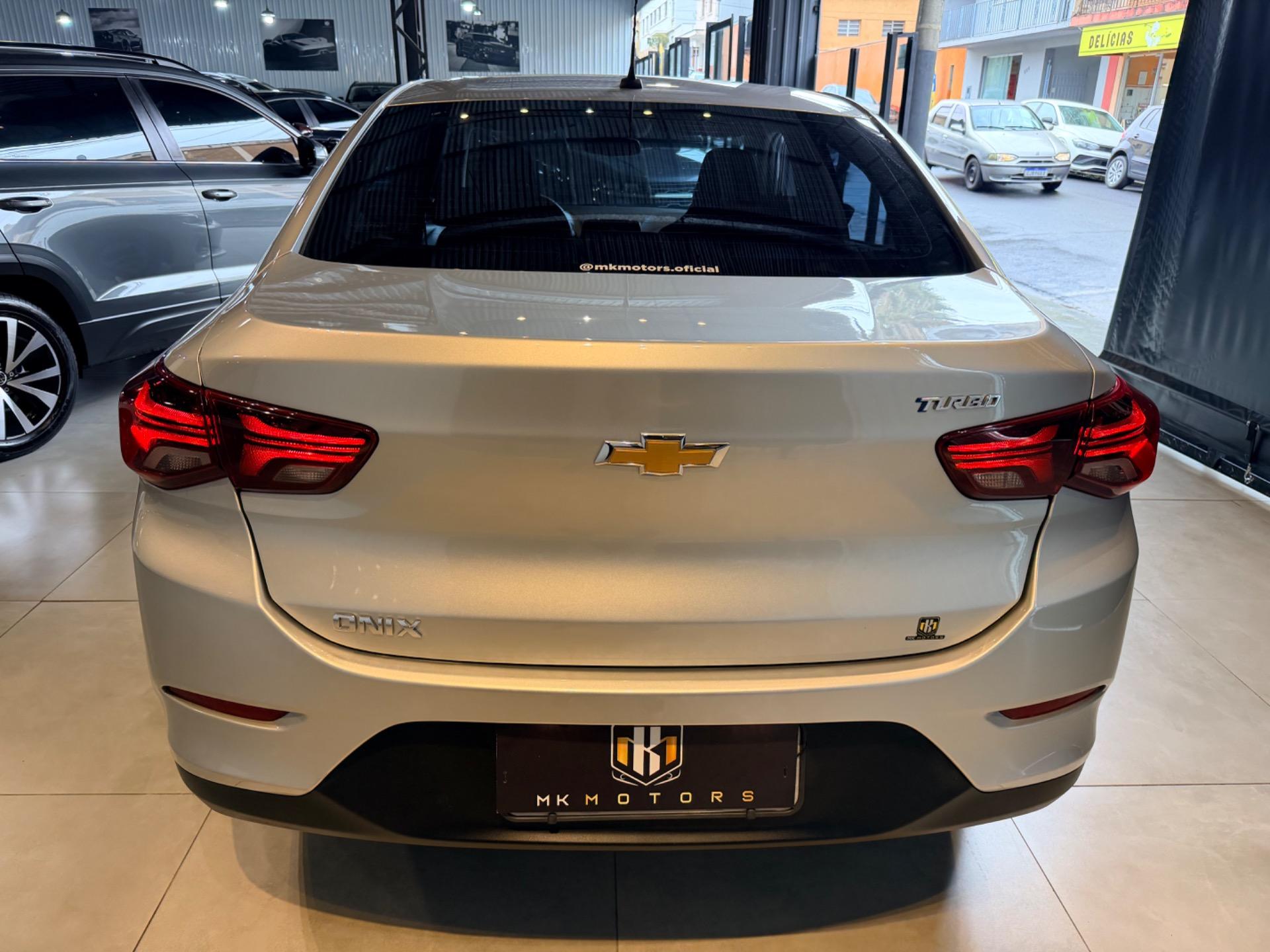 CHEVROLET Onix Sedan - Foto