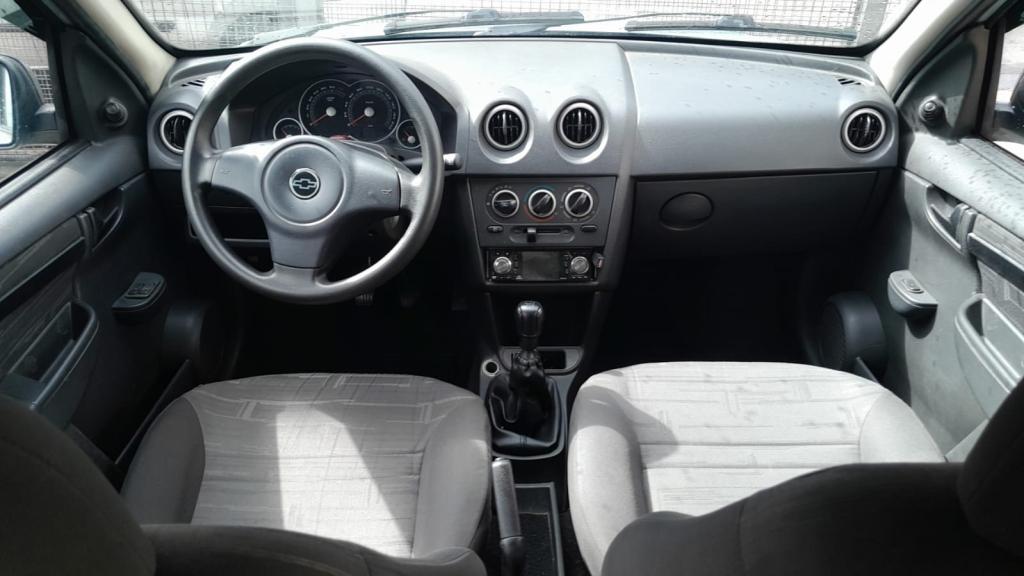 CHEVROLET Prisma - Foto