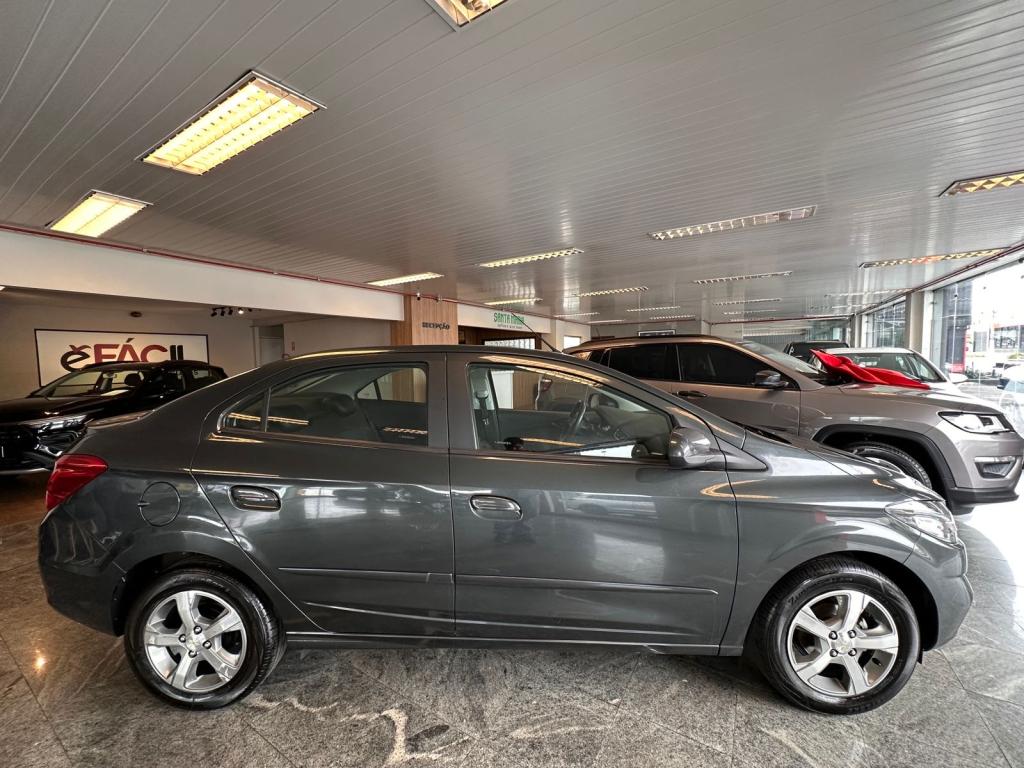 CHEVROLET Prisma - Foto