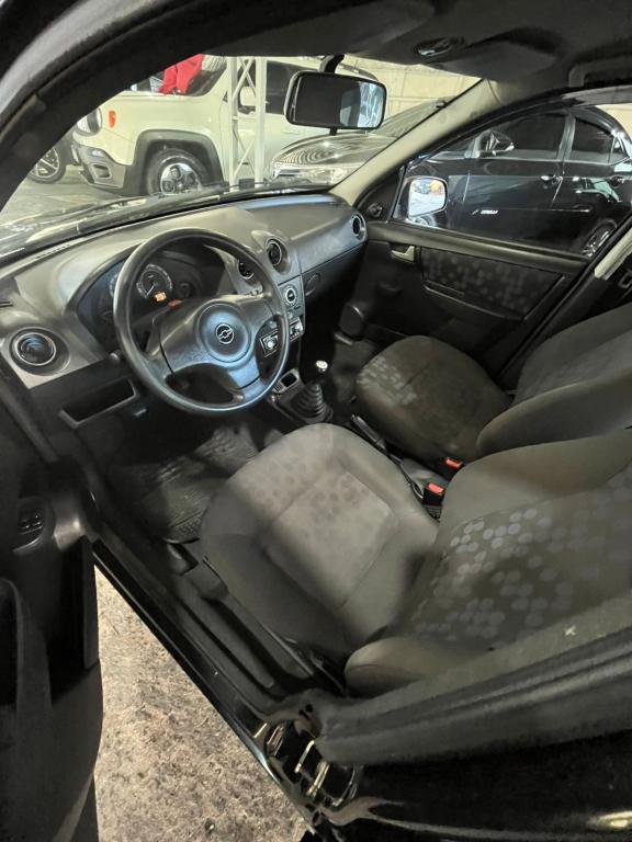 CHEVROLET Prisma - Foto