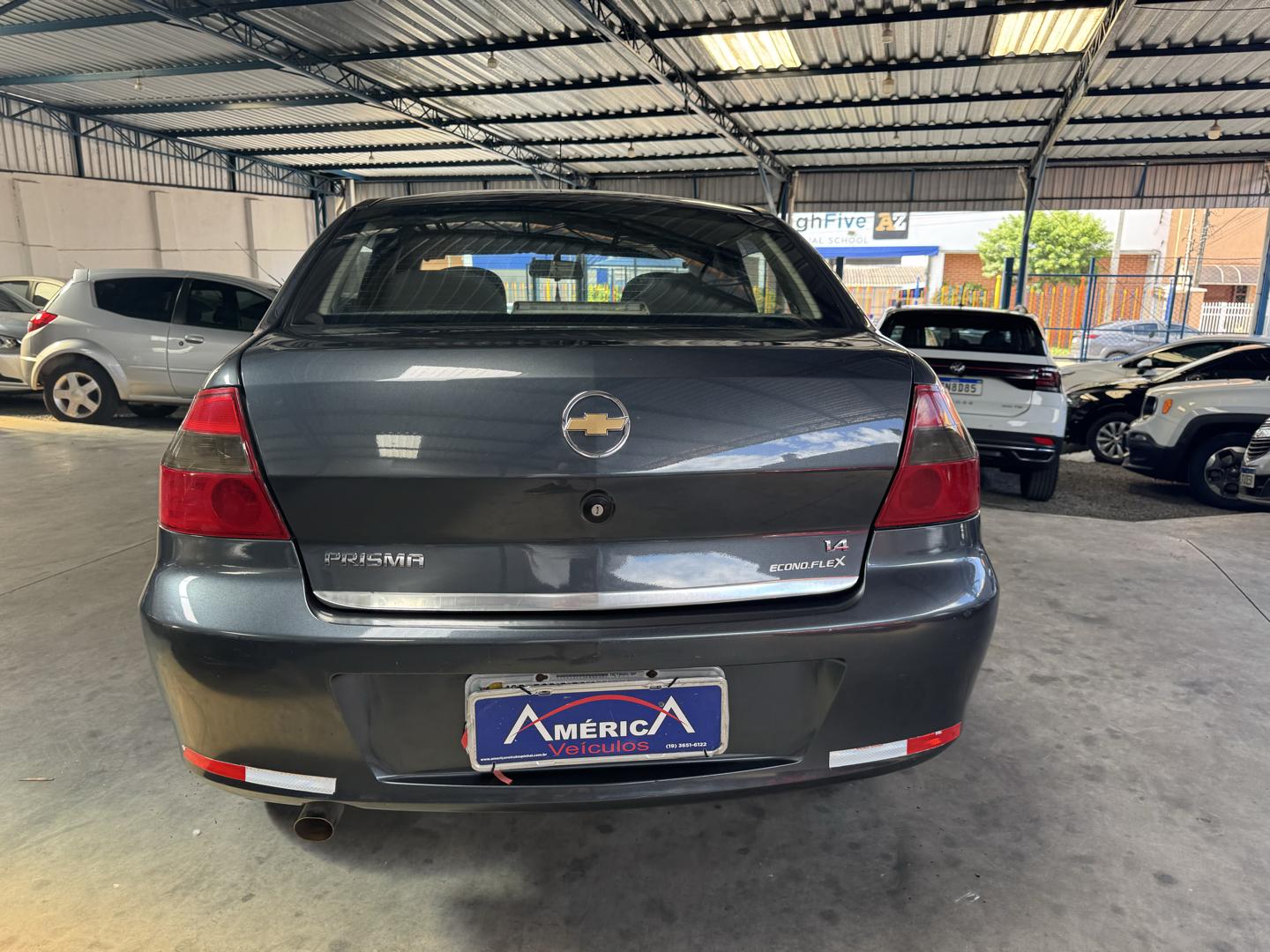 CHEVROLET Prisma - Foto