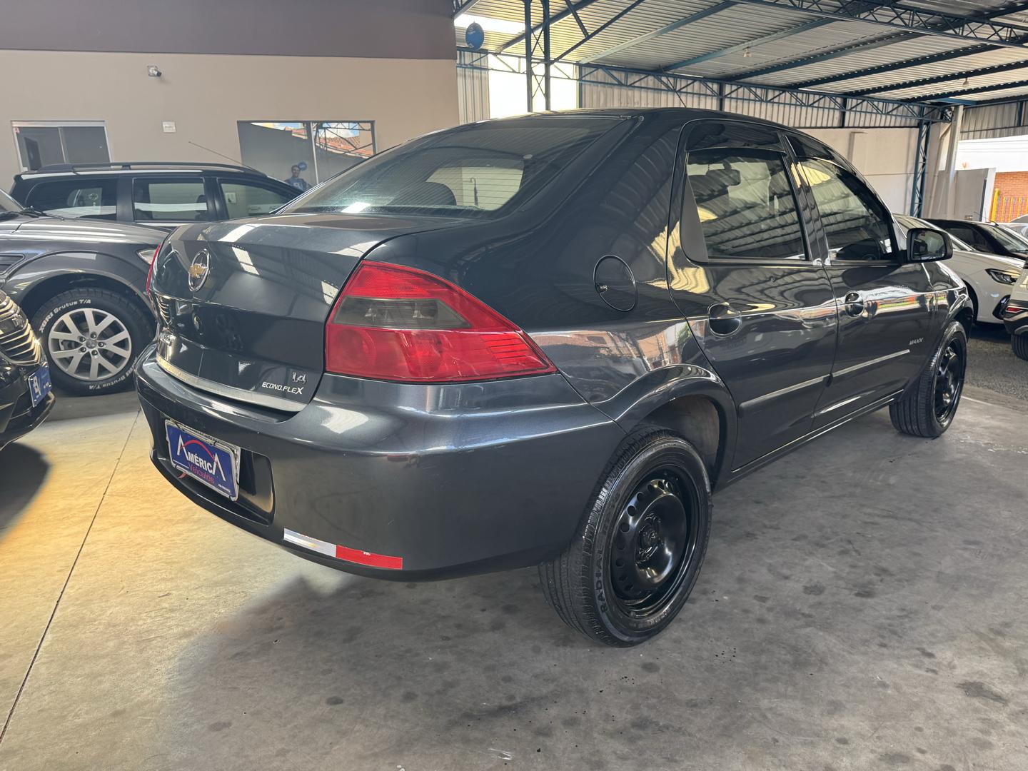 CHEVROLET Prisma - Foto