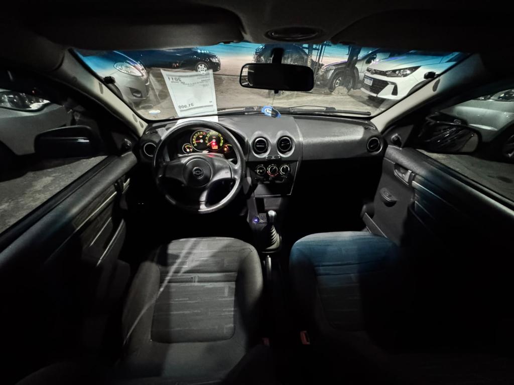 CHEVROLET Prisma - Foto