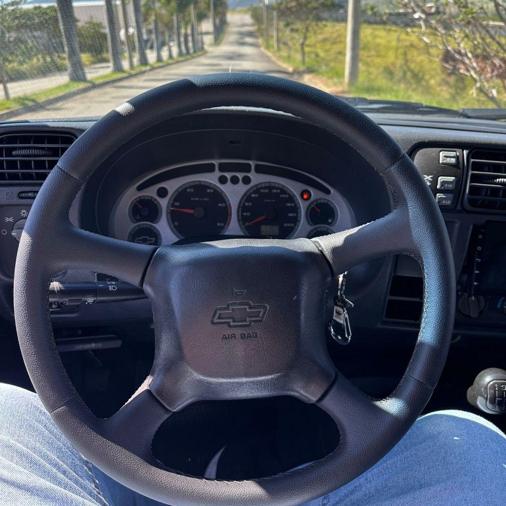 CHEVROLET S10 - Foto