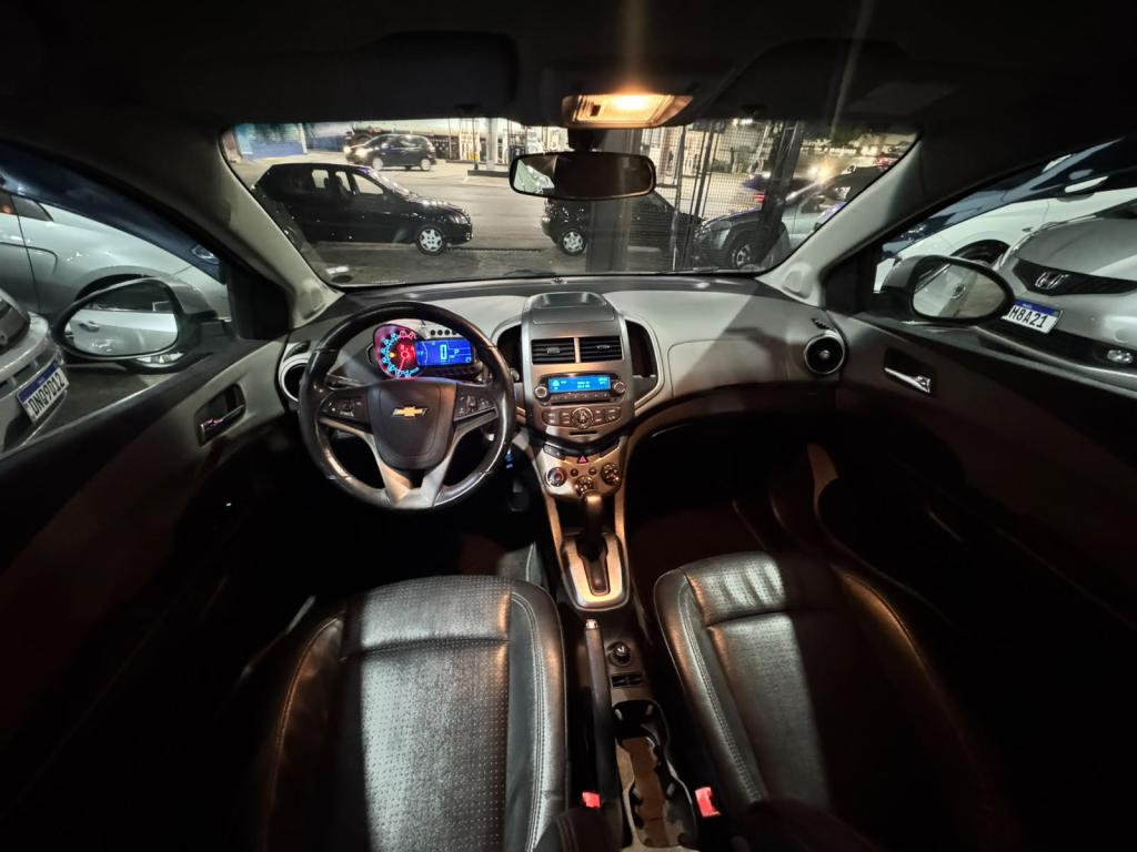 CHEVROLET Sonic Sedan - Foto