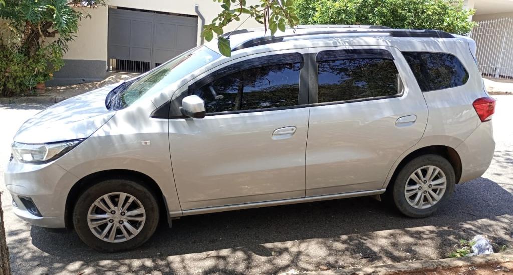 CHEVROLET Spin