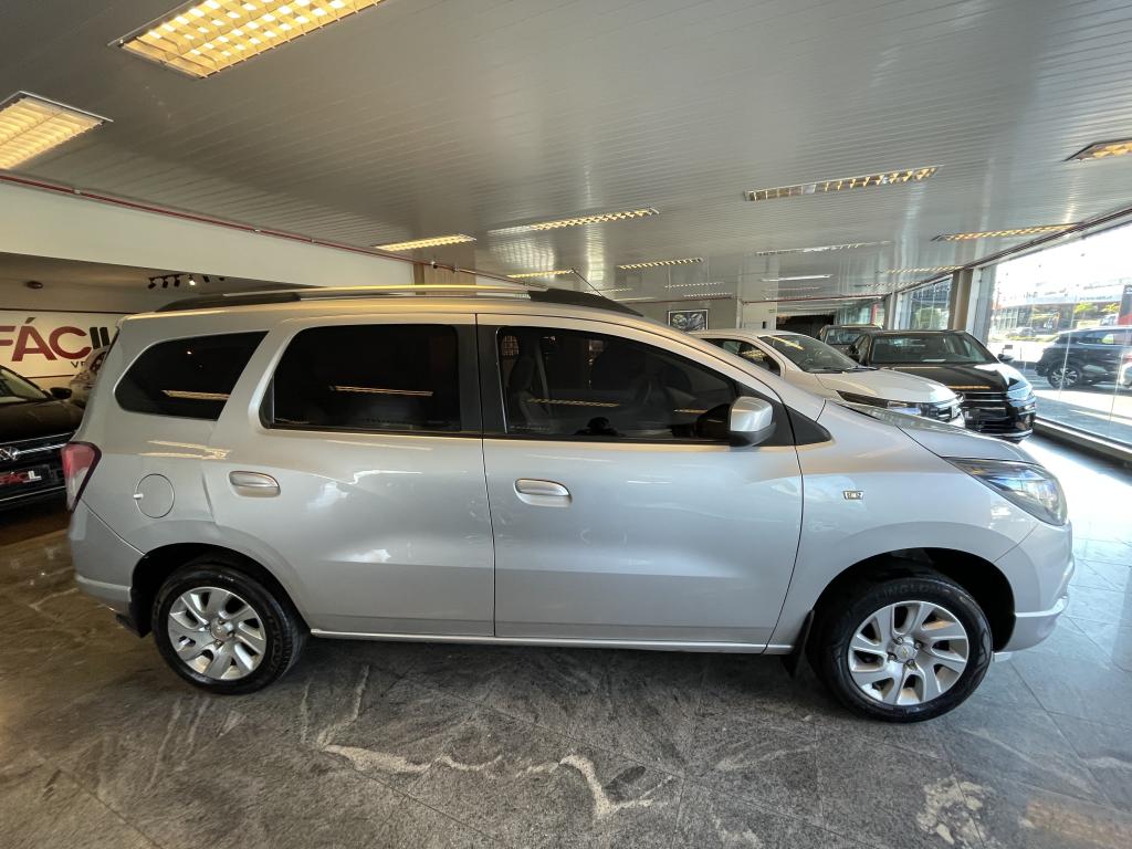 CHEVROLET Spin - Foto