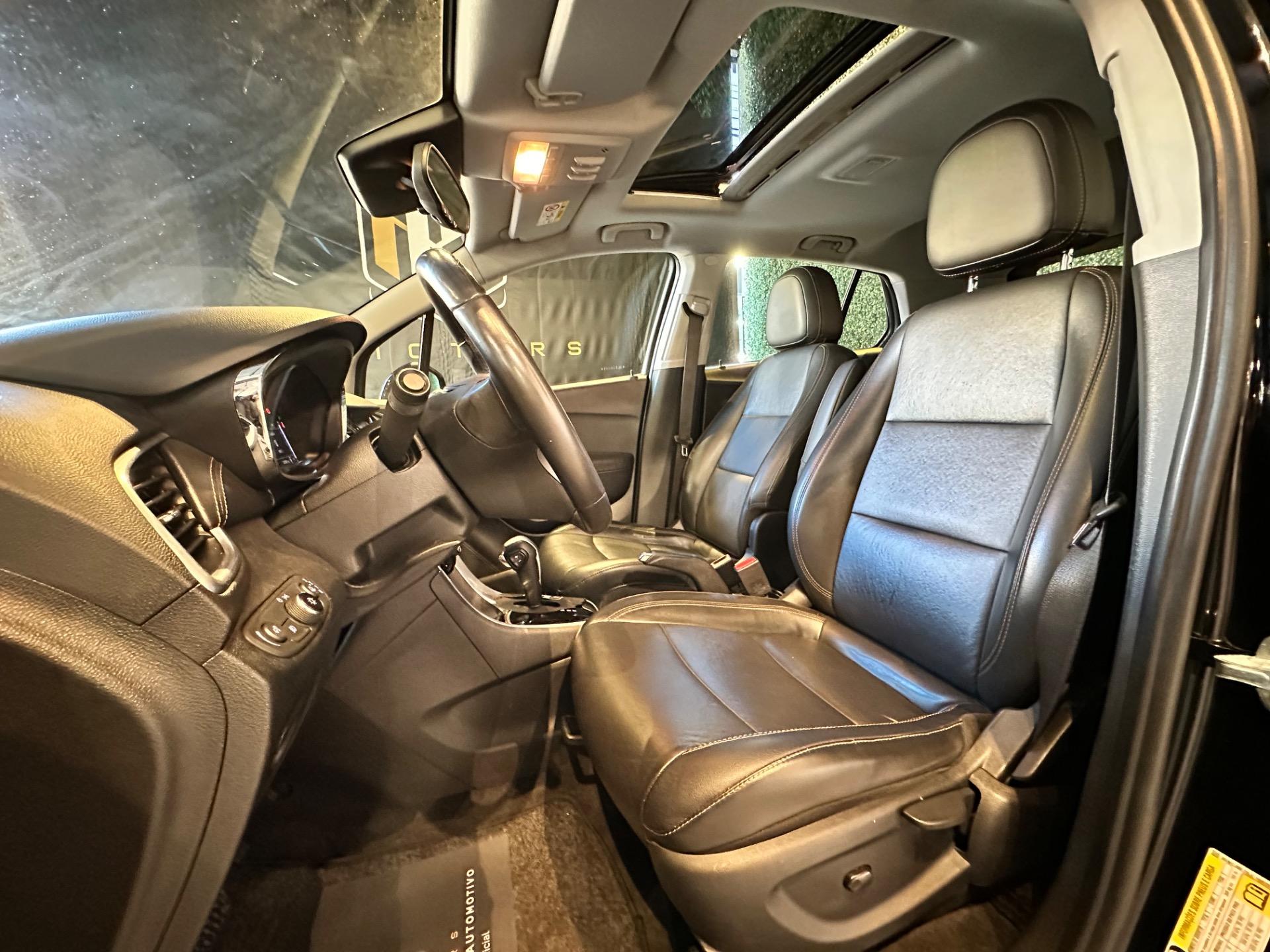 CHEVROLET Tracker - Foto
