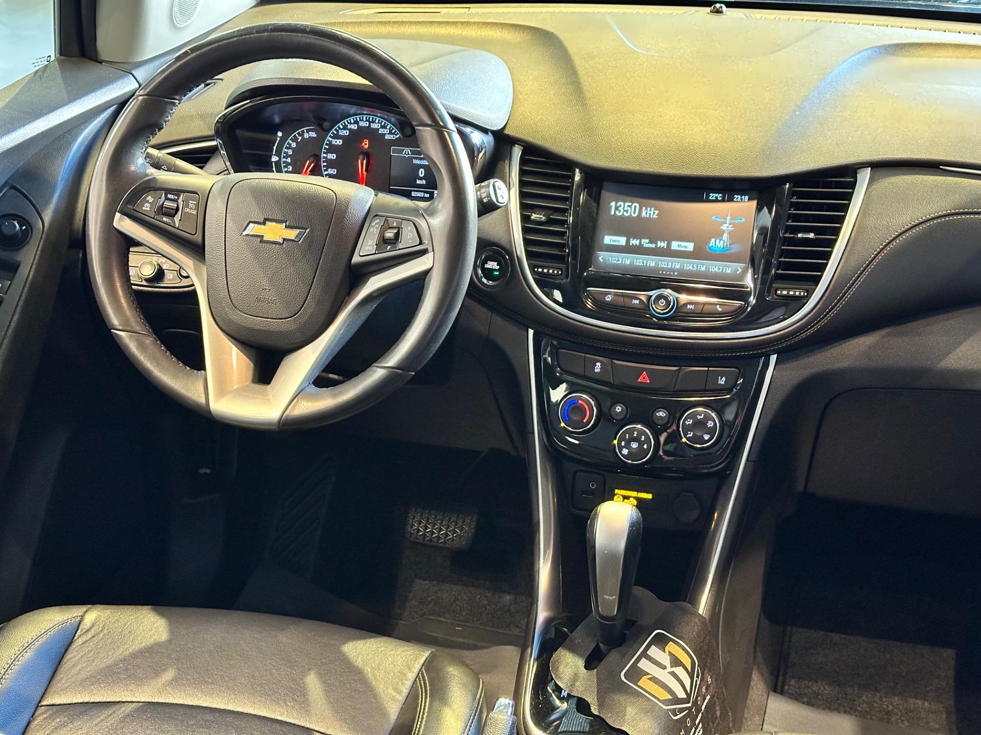 CHEVROLET Tracker - Foto