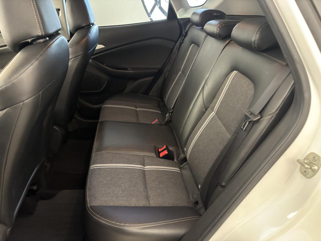 CHEVROLET Tracker - Foto